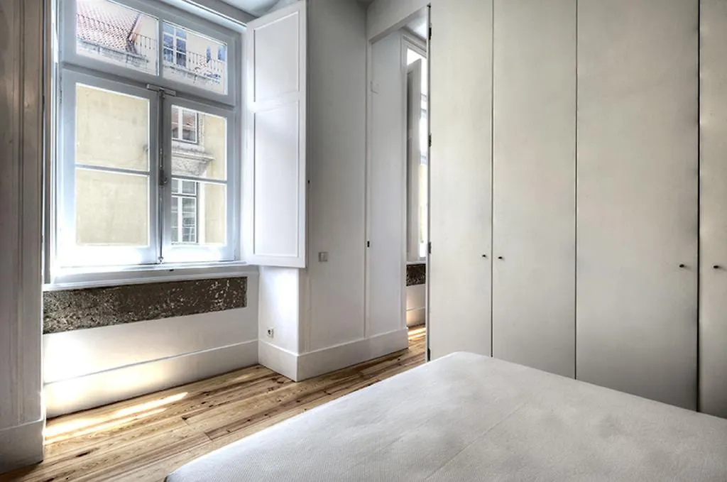Arsenal Apartment